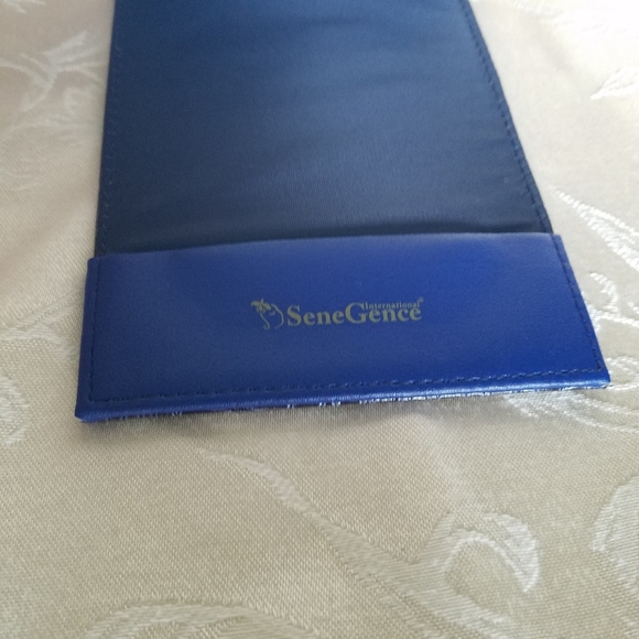 SeneGence International mirror blue embossed crocodile print dorm travel - Picture 4 of 6